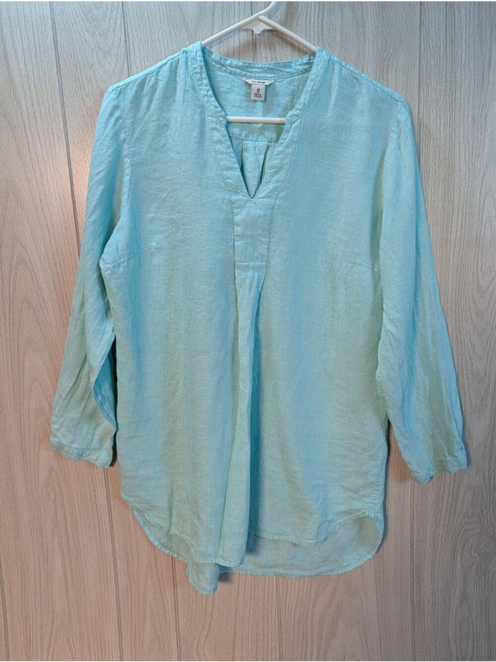 L.L. Bean Linen Tunic Blouse Women's Size Medium Relaxed Fit Split Neck Top